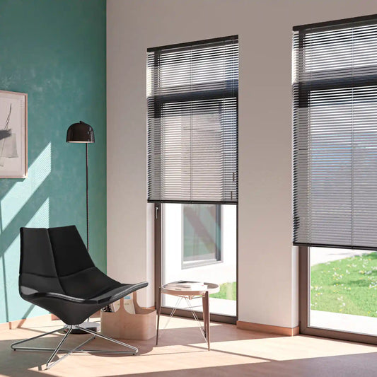 persiana veneciana de aluminio lamas color negro