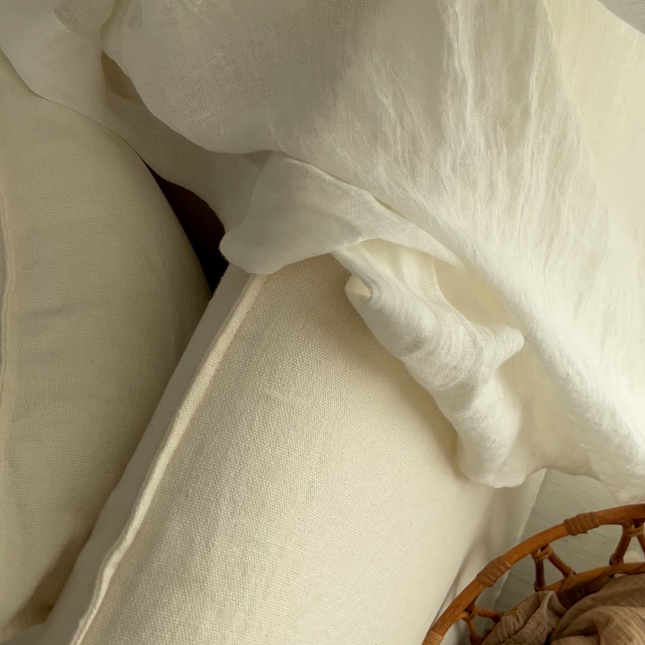 Cortina de Tela + Riel Translúcida Lino 100%